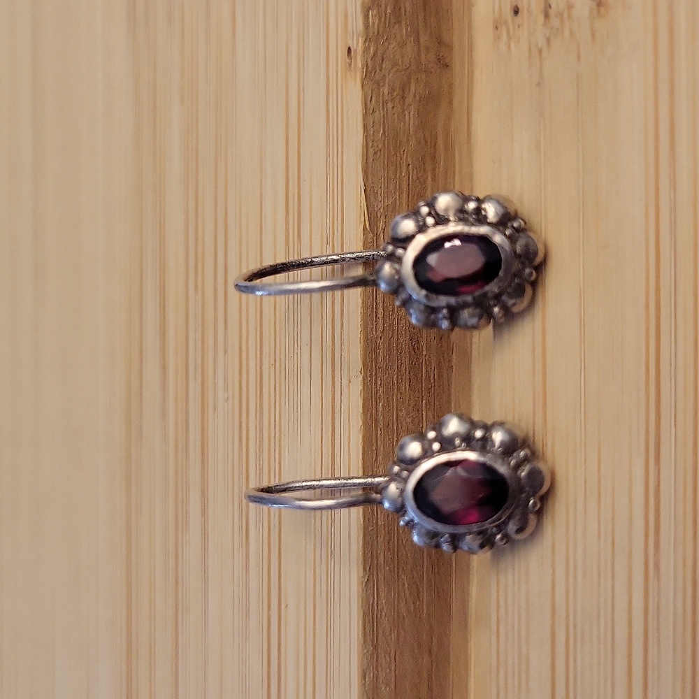 Vintage Sterling Silver Garnet Stone Dangle Drop Earrings